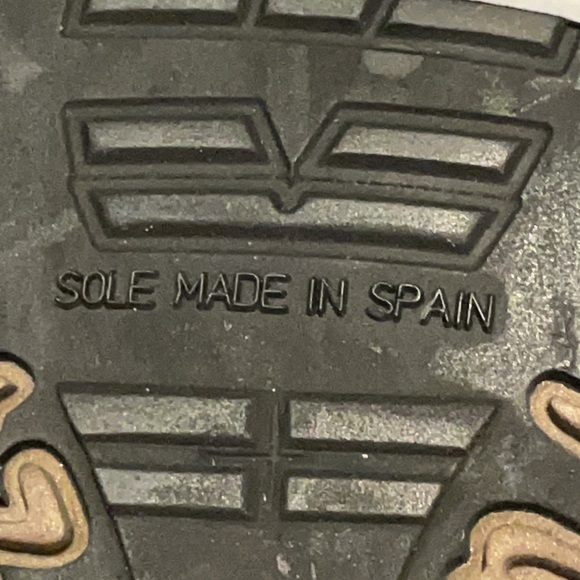 STUART WEITZMAN Bronze Mesh Gladiator Slide Thong Sandals - Picture 11 of 12